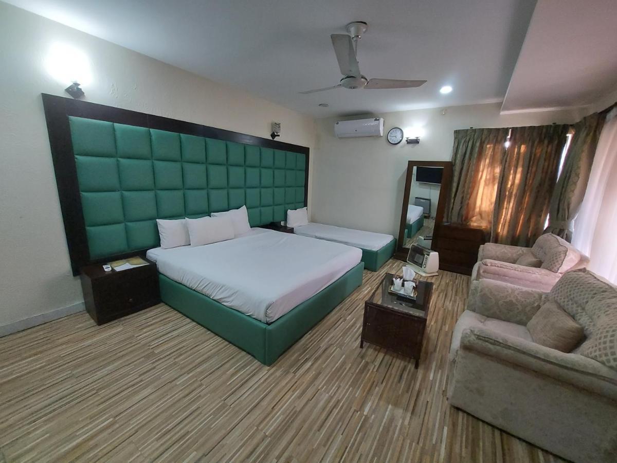 Casa Blanca Boutique Guest House Ісламабад Екстер'єр фото