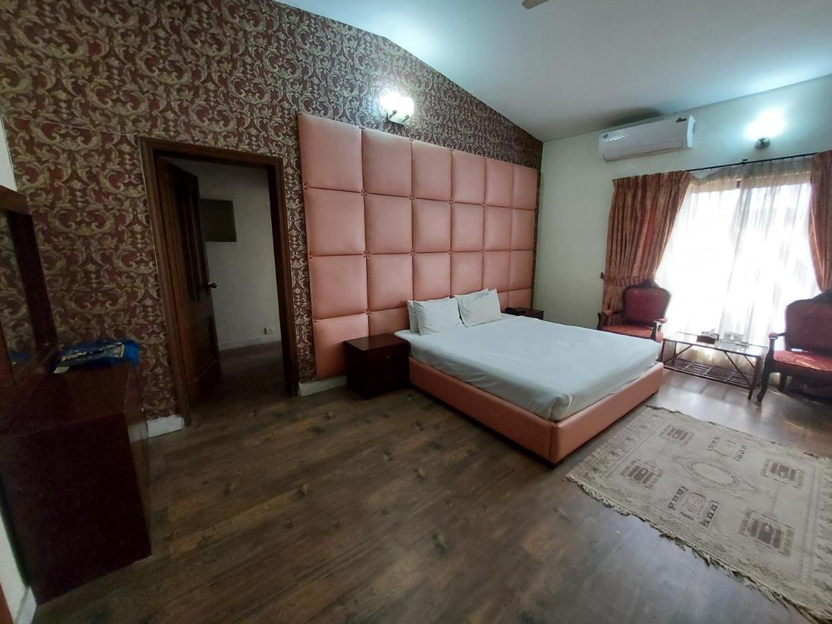 Casa Blanca Boutique Guest House Ісламабад Екстер'єр фото