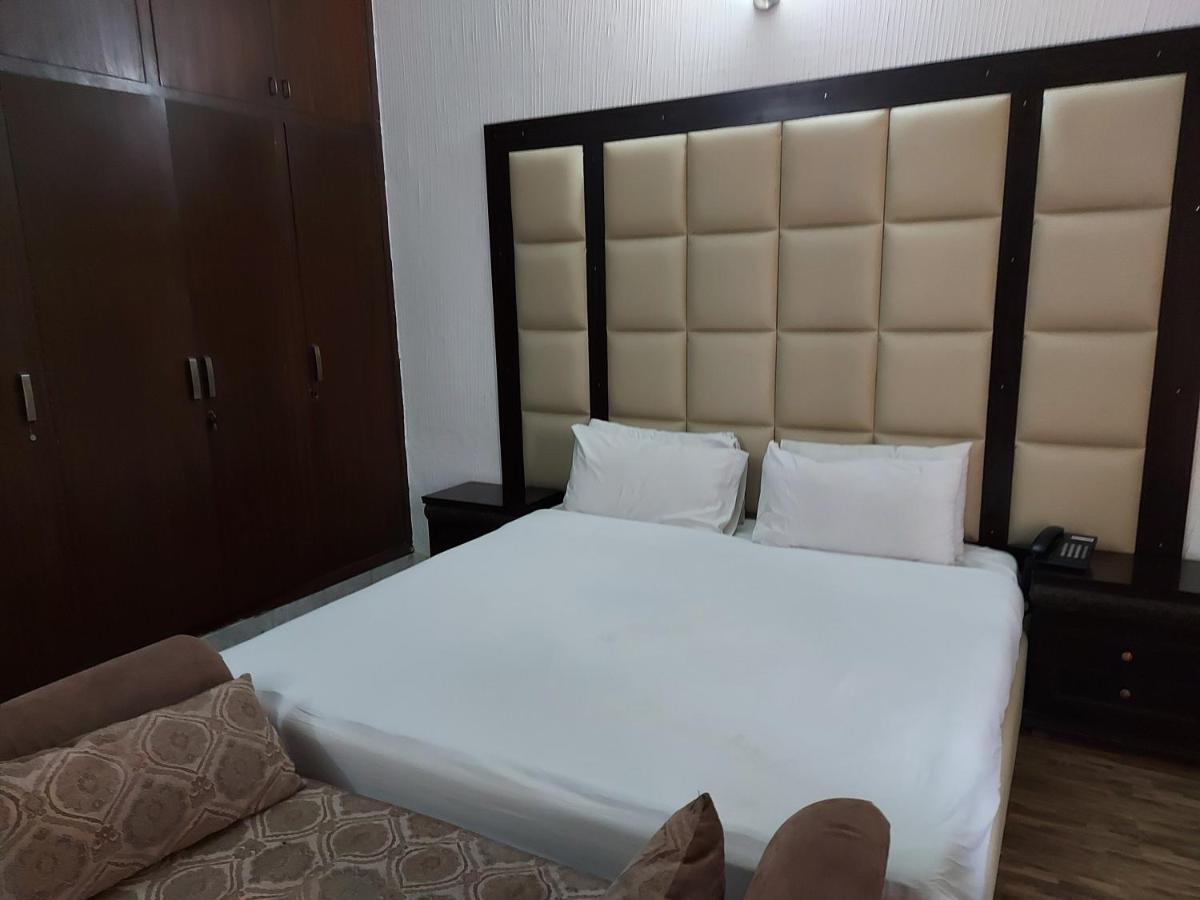 Casa Blanca Boutique Guest House Ісламабад Екстер'єр фото