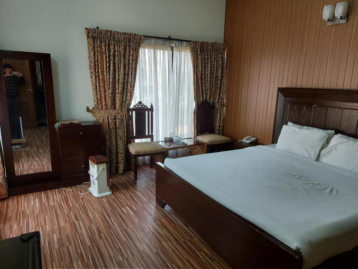 Casa Blanca Boutique Guest House Ісламабад Екстер'єр фото