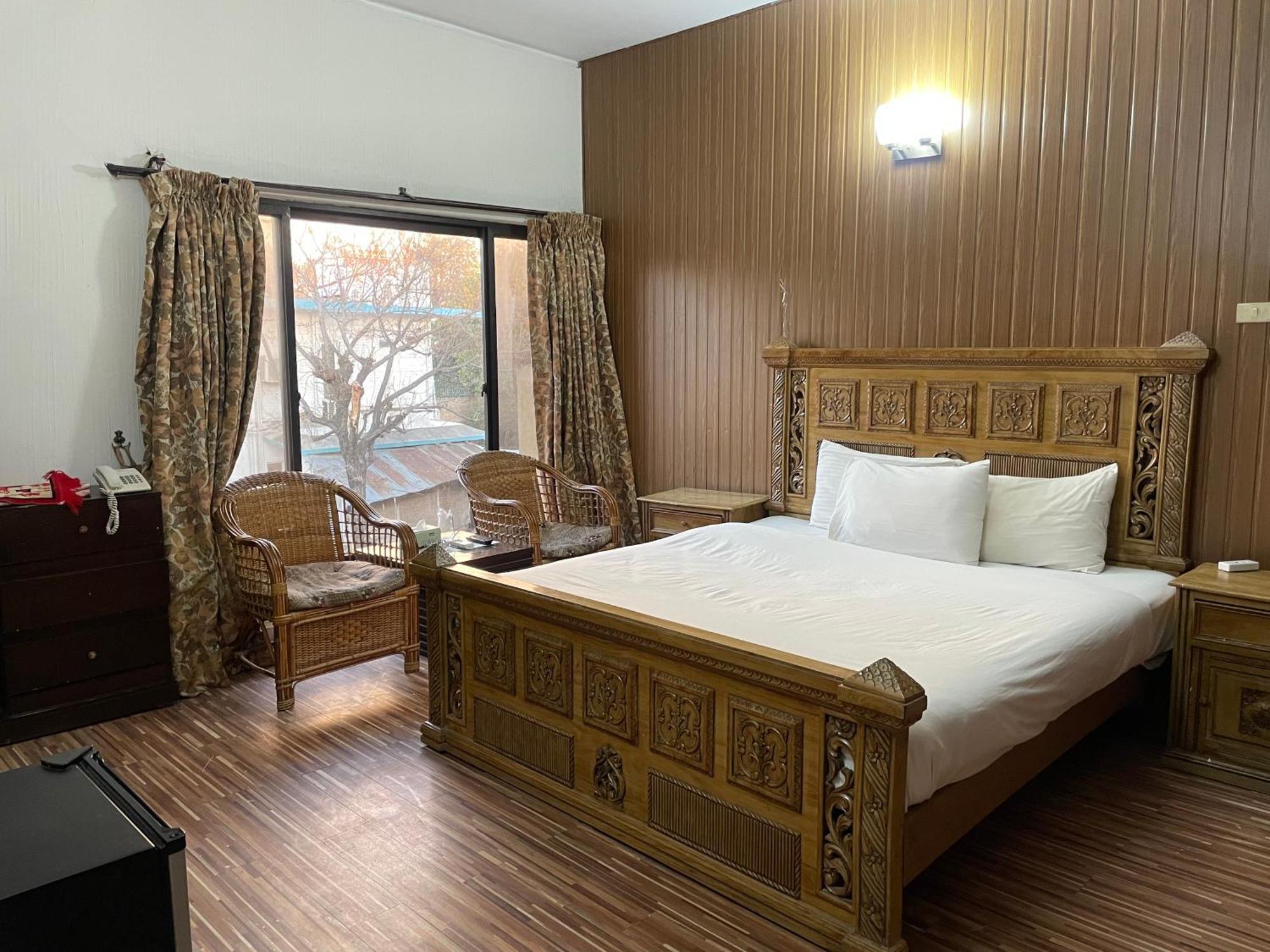 Casa Blanca Boutique Guest House Ісламабад Екстер'єр фото